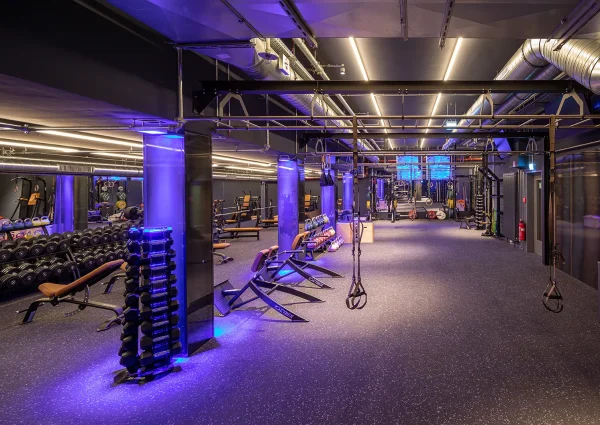LICHT.studio Referenz: Prime Time Fitness Maximilianstraße, München