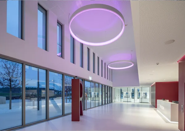 LICHT.studio Referenz: Reviderm, Sauerlach